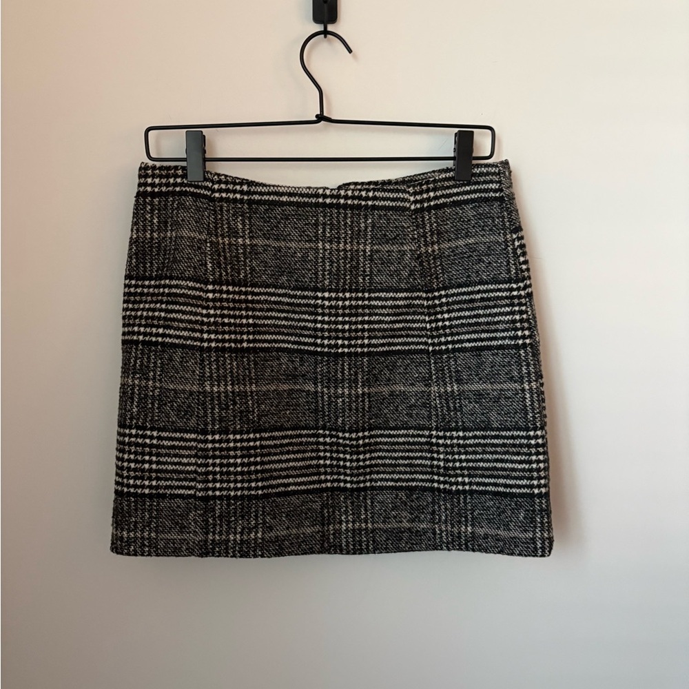Forever 21 Black and White Plaid Mini Skirt